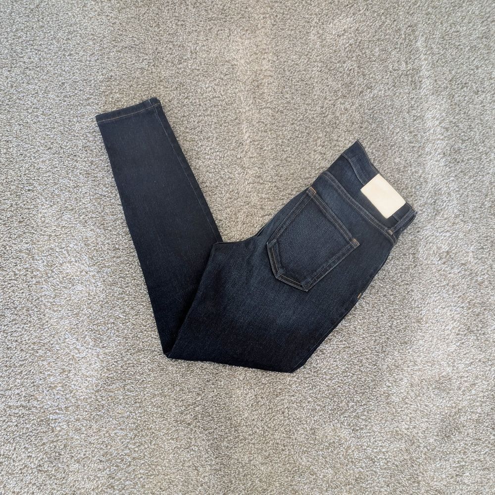 Everlane Women's Dark Wash Mid Rise Skinny Jean Size 26 Ankle